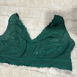 Plus Size Lace Bralette in Forest Green